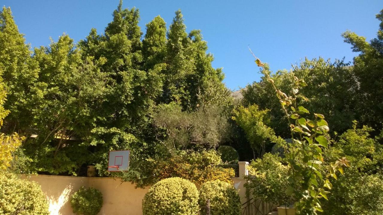 Villa Tzitzifies Kourouklata Dış mekan fotoğraf