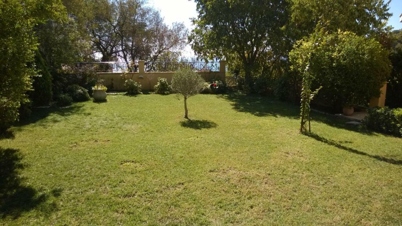 Villa Tzitzifies Kourouklata Dış mekan fotoğraf